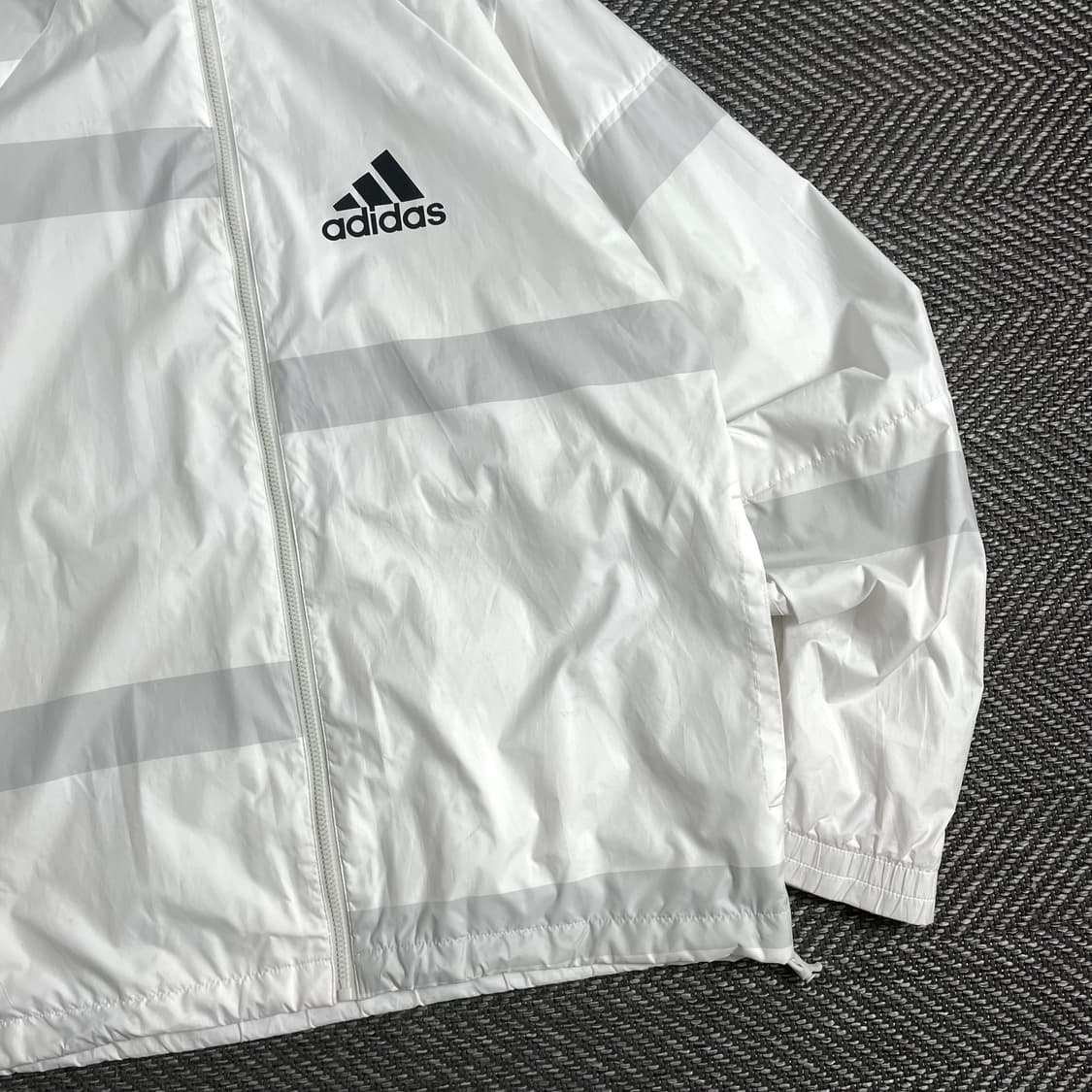 아디다스 디테일 박시핏 나일론 우븐 바람막이o 3545 상품이미지2