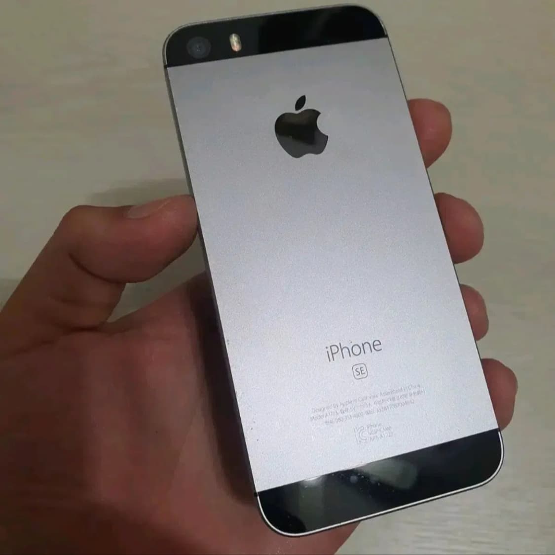 애플 아이폰se 64기가 A1723  상품이미지2
