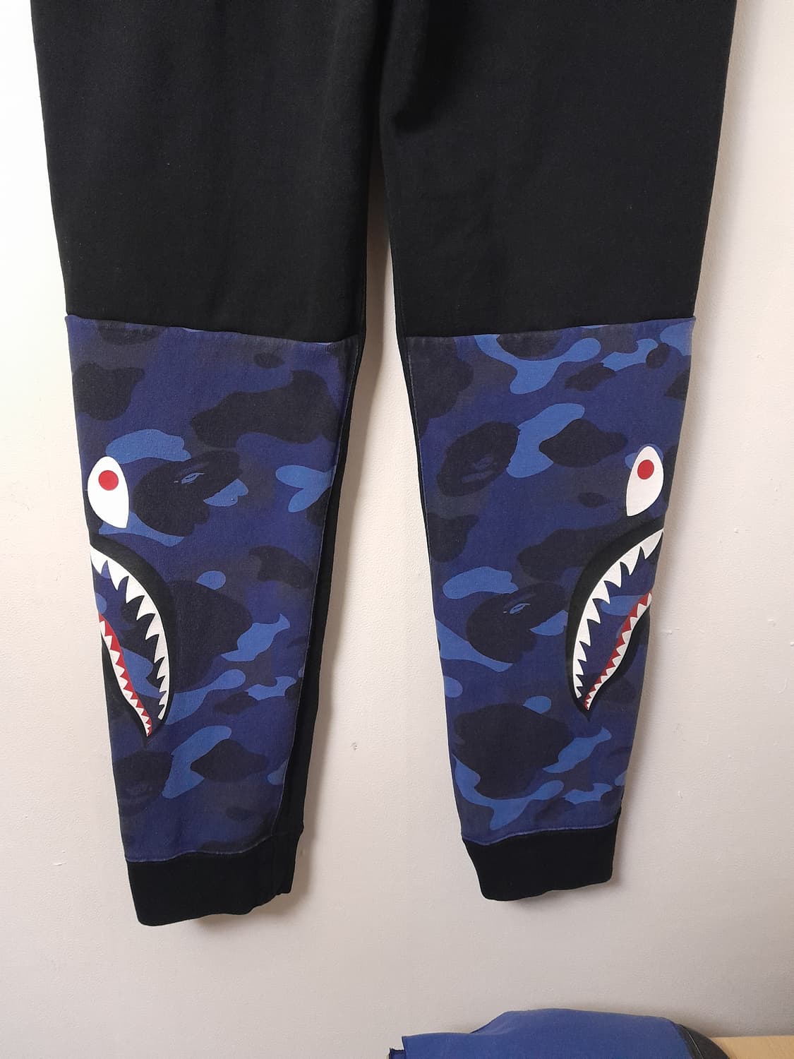 BAPE 칼라 카모 샤크 스웻팬츠 M/30"~32" 상품이미지6
