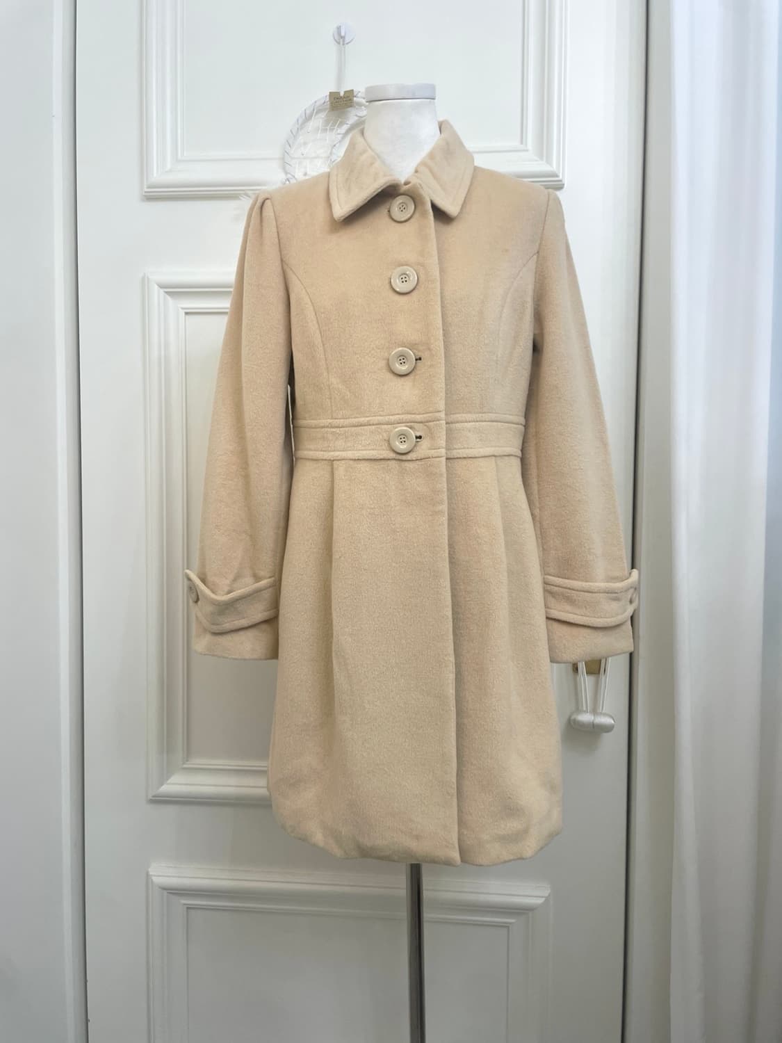 beige puff pleats lovely mori coat 상품이미지1
