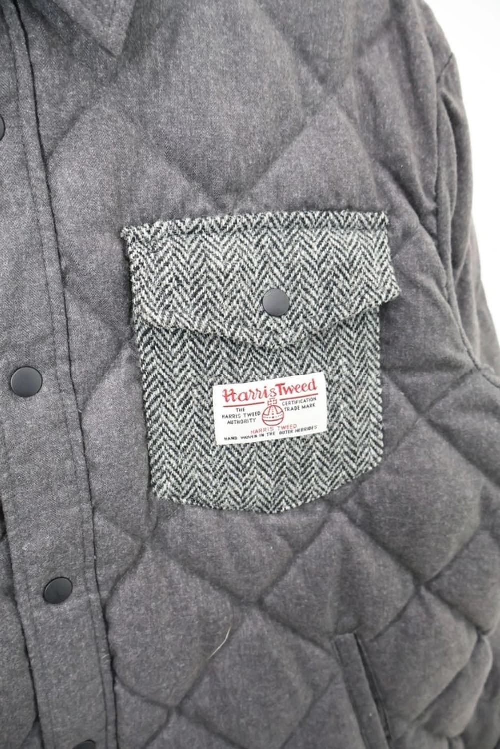 CLOSSHI Harris Tweed Pocket Quilted Down 상품이미지3