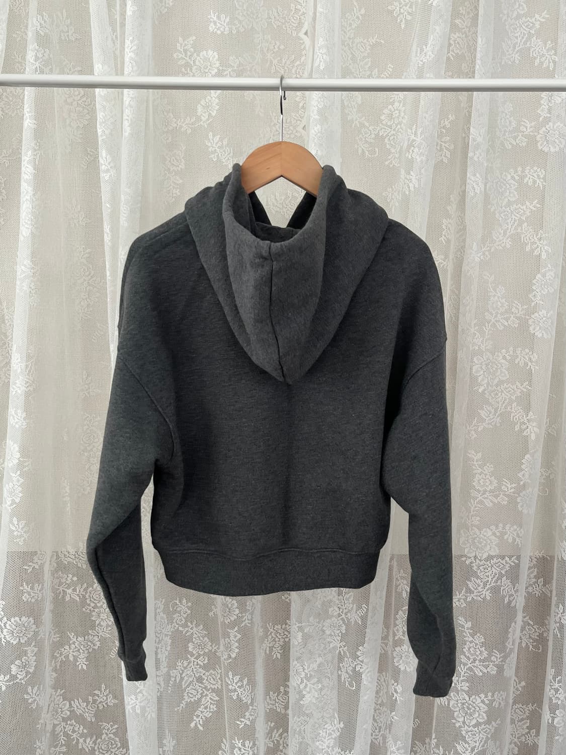 S) 플라스틱 아일랜드 토끼 크롭 후드 차콜 상품이미지2