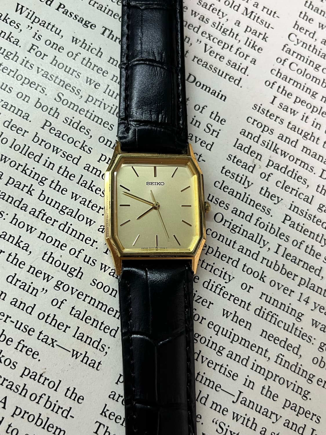 SEIKO CHARIOT 탱크 골드 쿼츠 상품이미지3