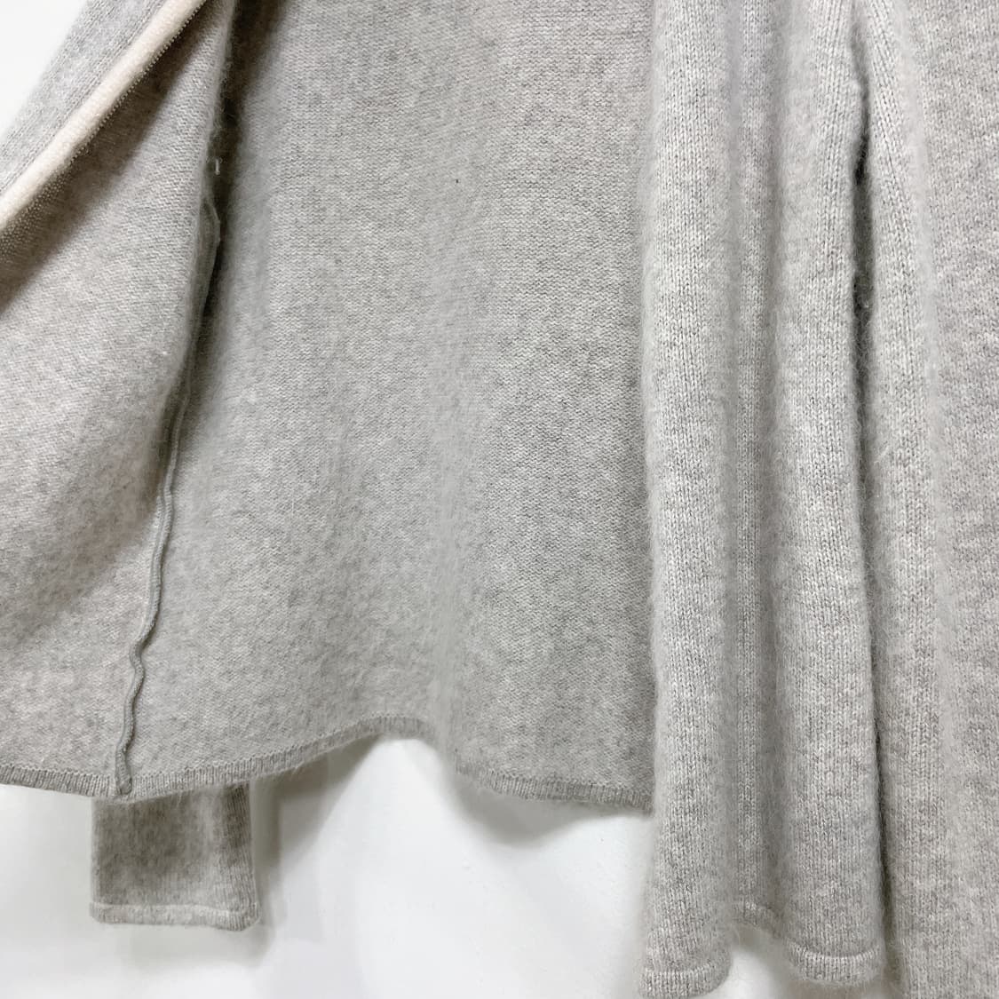 발렌시아가 울 앙고라 니트 집업 상품이미지6