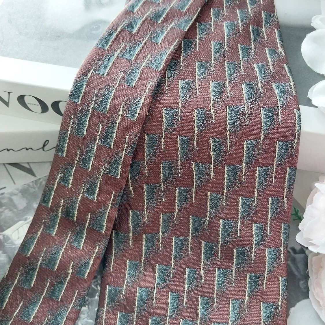 이세이 미야케 실크 브라운 자카드 넥타이 9.3cm A+등급 K1141
 상품이미지3