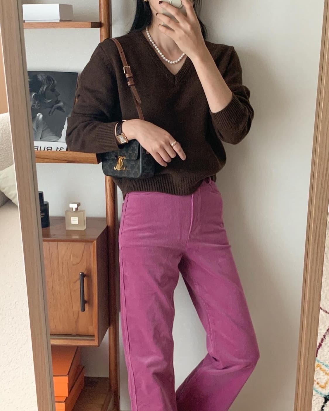 브이넥 니트(브라운) 상품이미지3