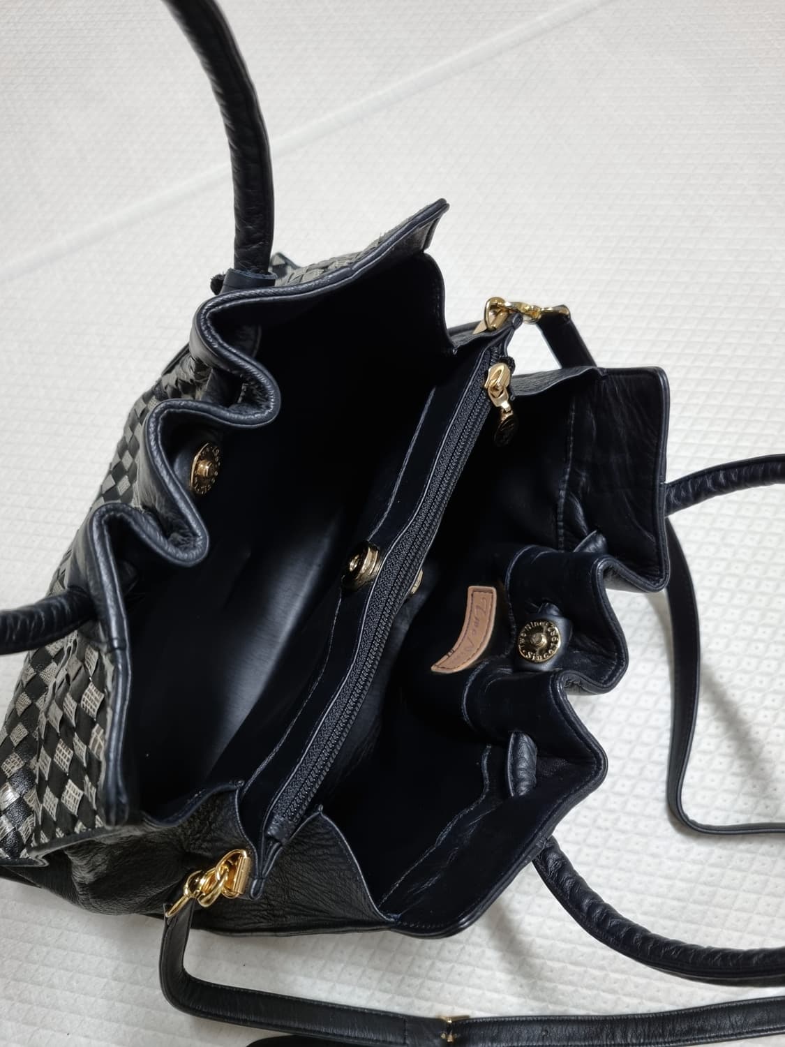 투나인 크로스 토트백 가방 상품이미지6