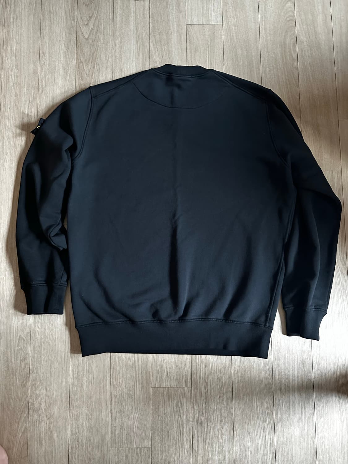 스톤아일랜드 맨투맨 블랙 상품이미지2