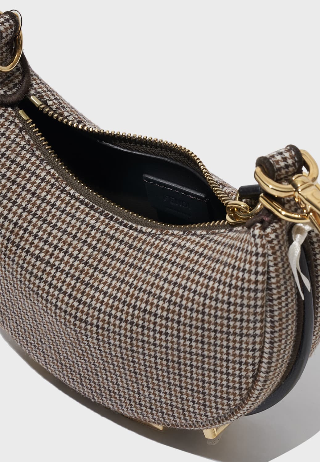 FENDI casual bag 상품이미지4