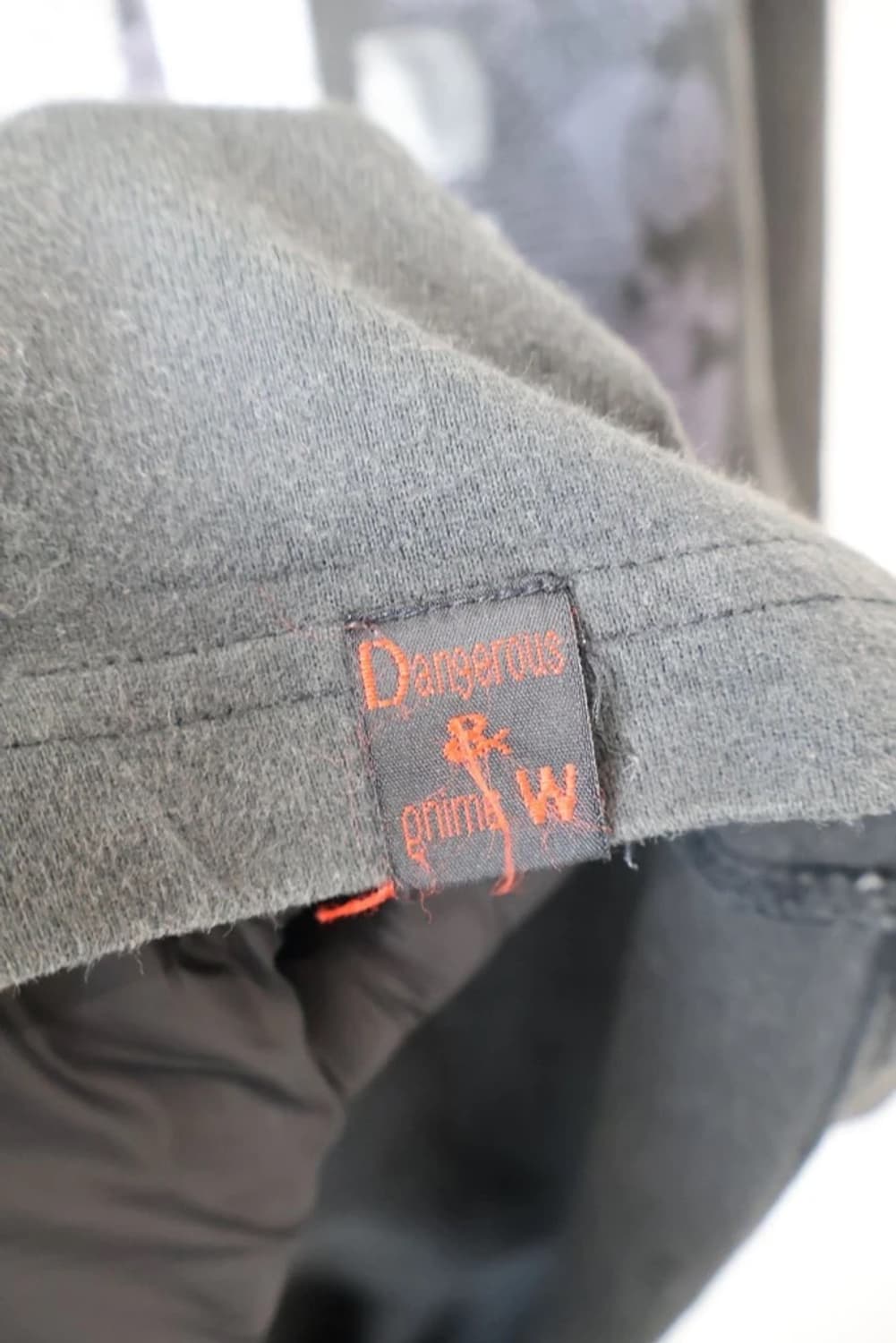 Dangerous Warning Graphic Long Sleeve 상품이미지5