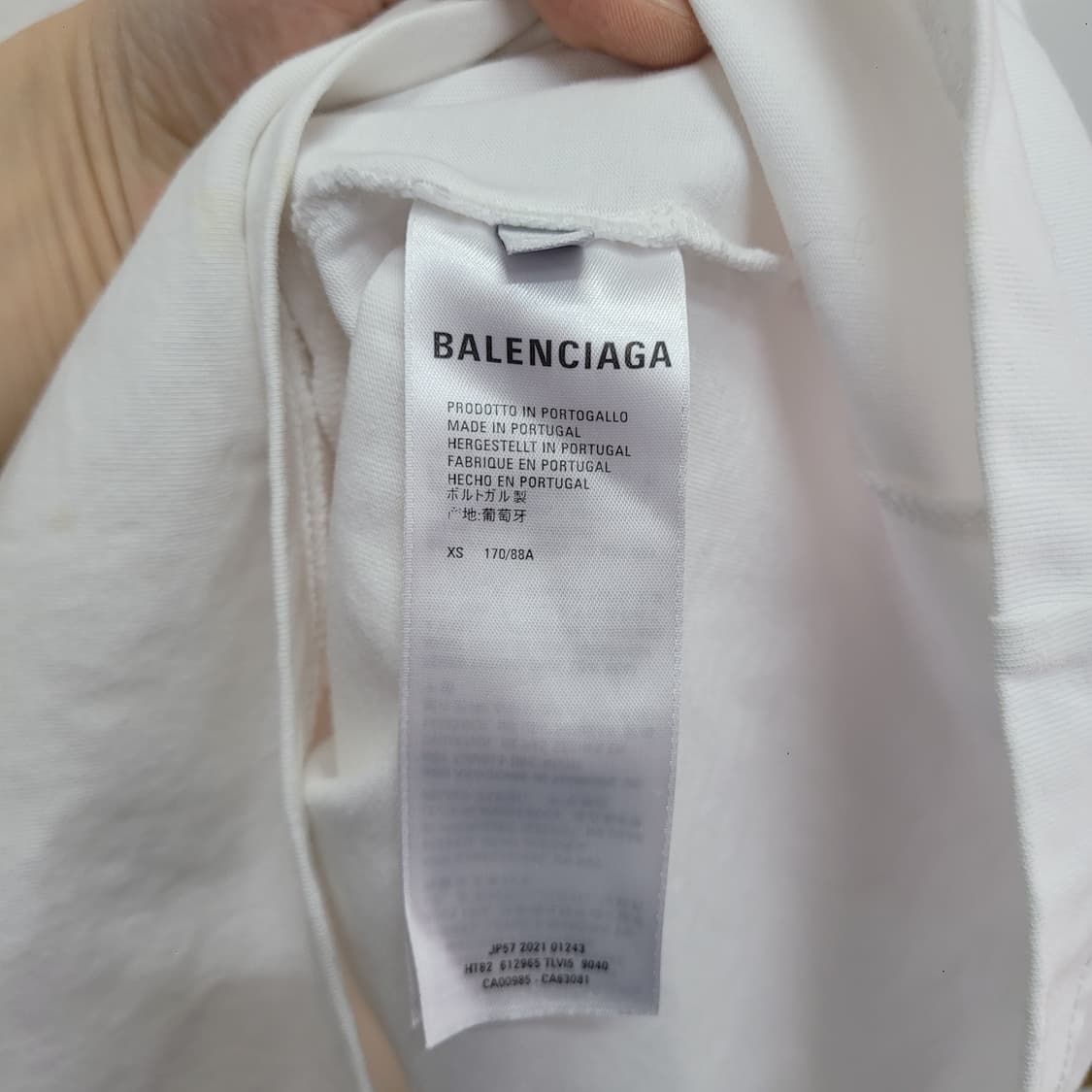 발렌시아가 화이트 반팔 티셔츠 상품이미지4