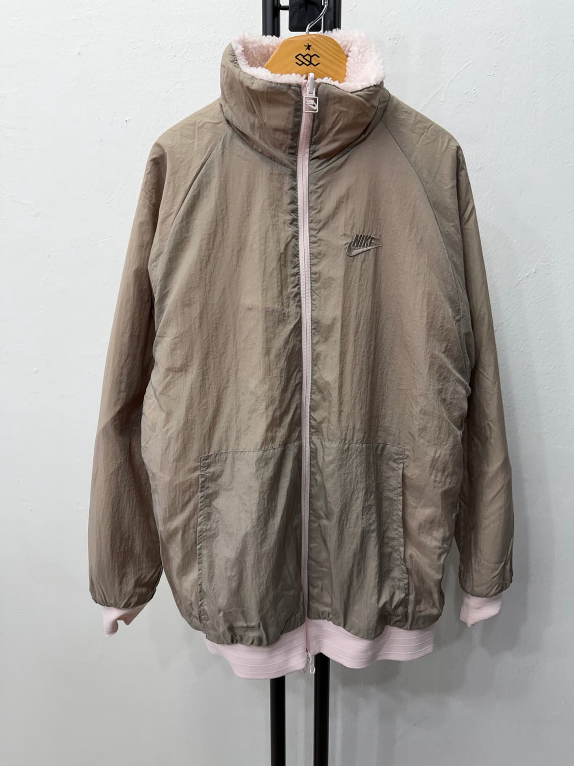 정품) 나이키 여성 리버시블 양면 뽀글이 플리스 M 상품이미지4