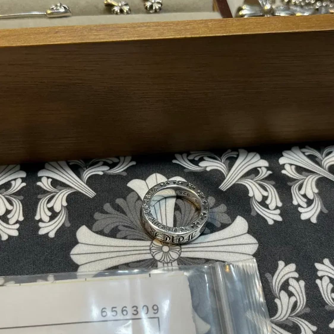 크롬하츠 퍽유링 6mm us4.5 상품이미지1