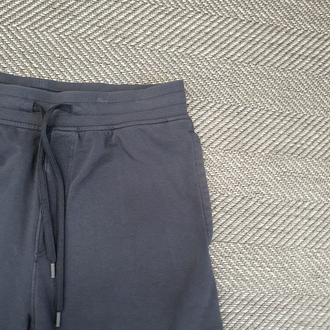 언더아머 밴딩 반바지 남자35~36 상품이미지3