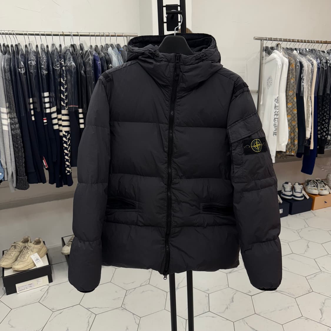 [L] 스톤아일랜드 크링클랩스 패딩 상품이미지1