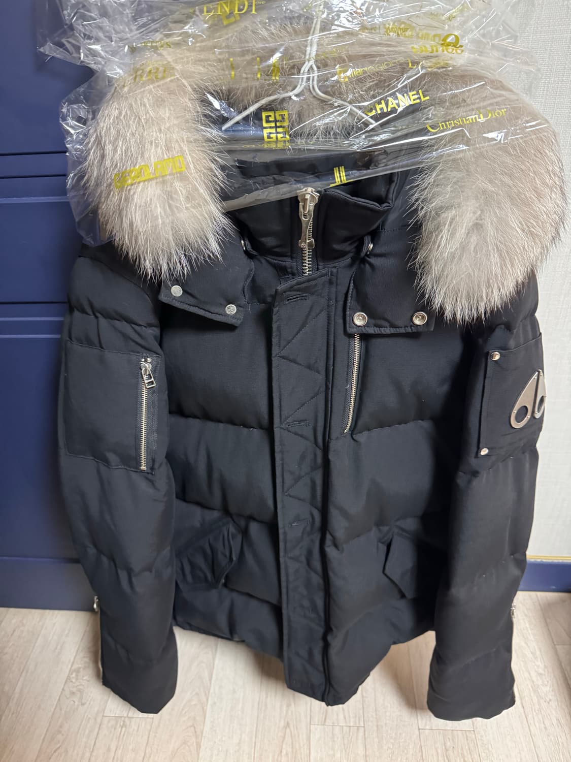 무스너클 쓰리쿼터 패딩 XL  상품이미지1