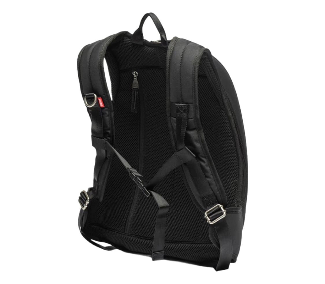 디젤 1DR-팟 백팩 블랙 팝니다. 상품이미지2