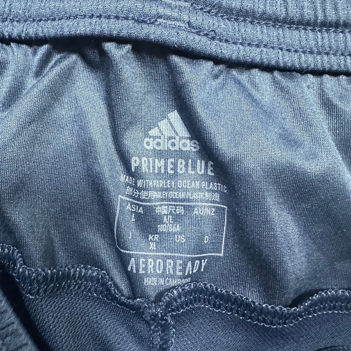 ✨ (바배) 아디다스 유광 네이비 쇼츠 팬츠 상품이미지3