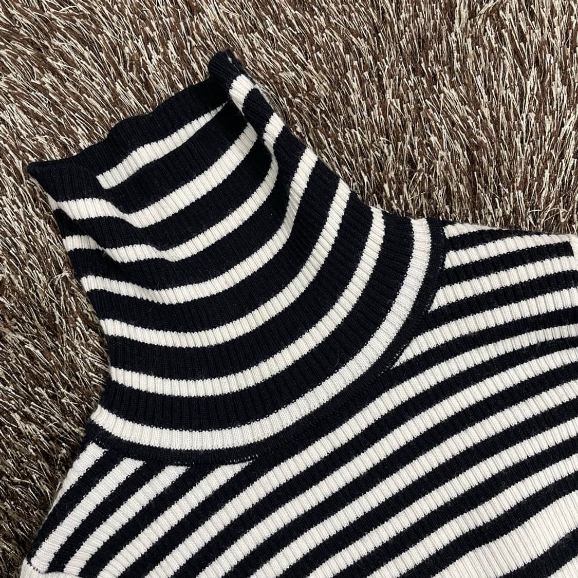 산드로 Sandro 스트라이프 골지 터틀넥 니트 1 상품이미지2