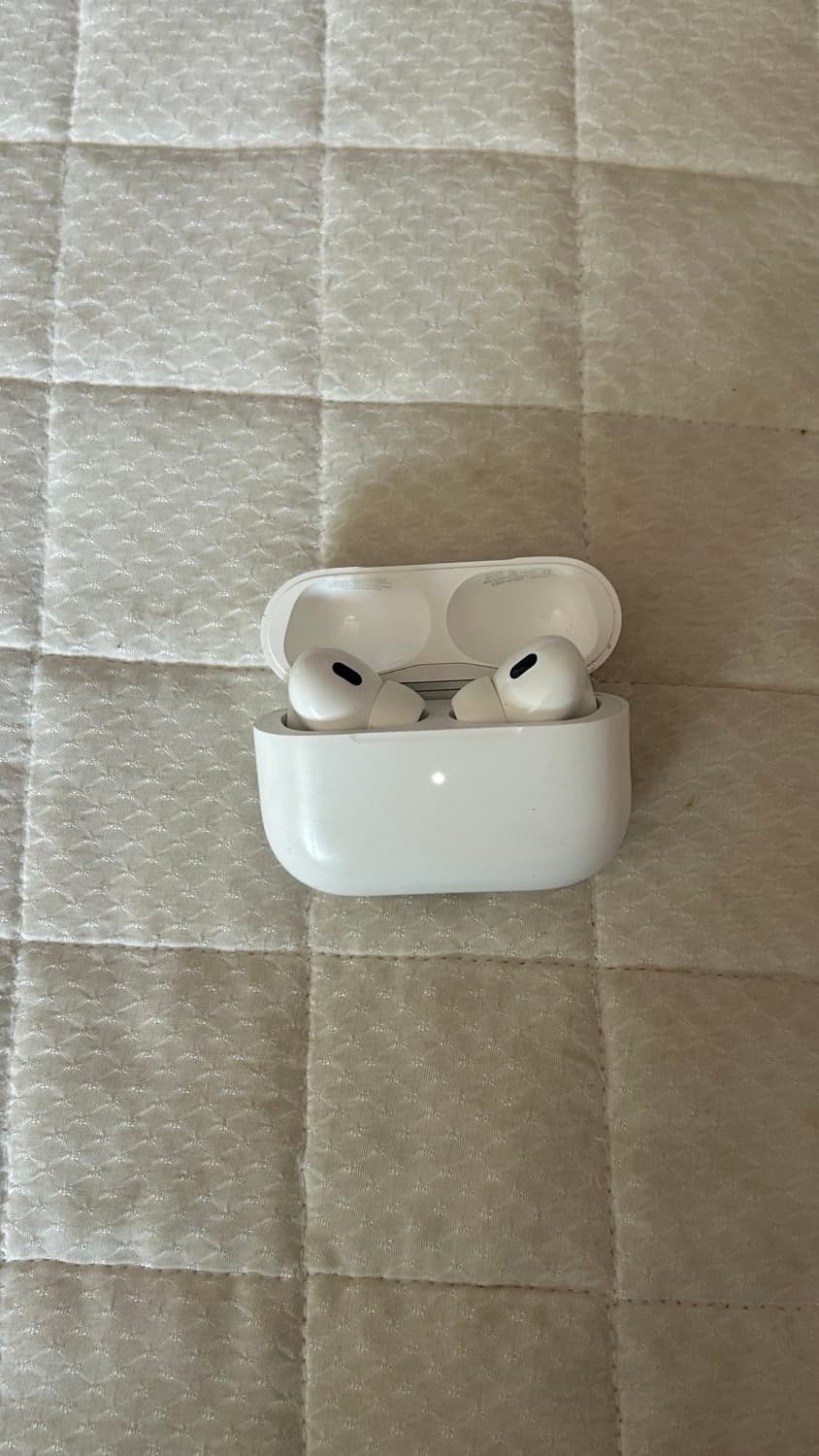 에어팟 프로2 상품이미지1