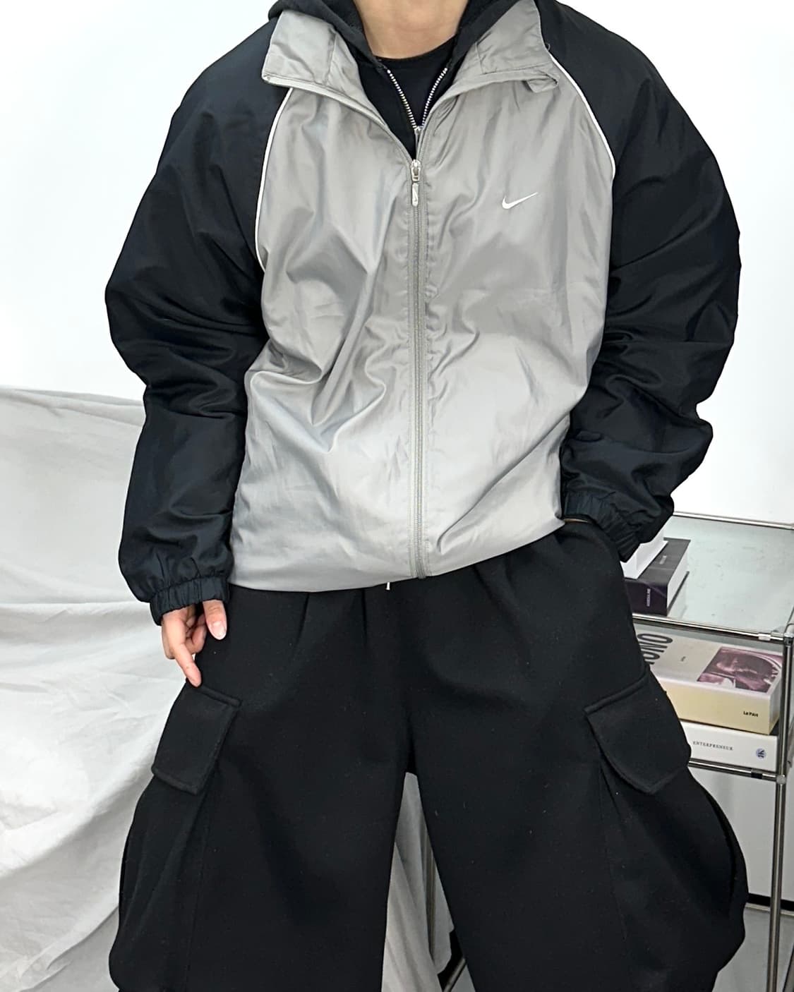 나이키 00s 블랙 그레이 바람막이 XL 상품이미지2
