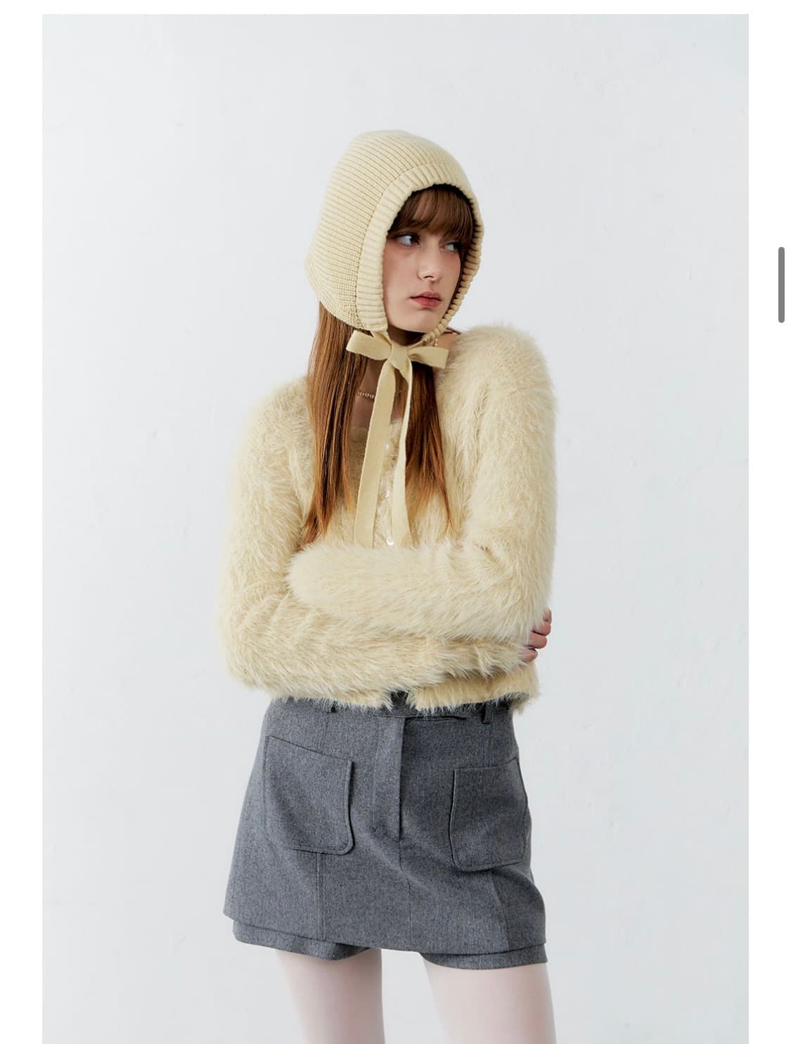 마론에디션 니트 가디건 옐로우 카리나 착용 상품이미지4