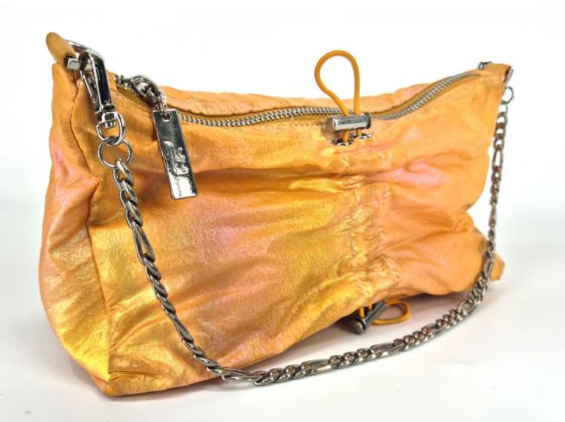 이에이에 숄더백 상품이미지1