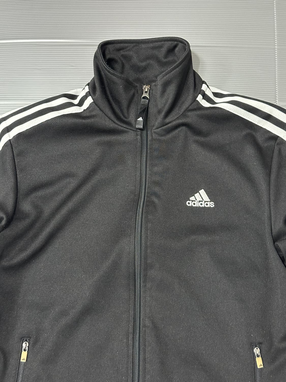 아디다스 로고 트랙탑 져지 블랙 95 상품이미지2