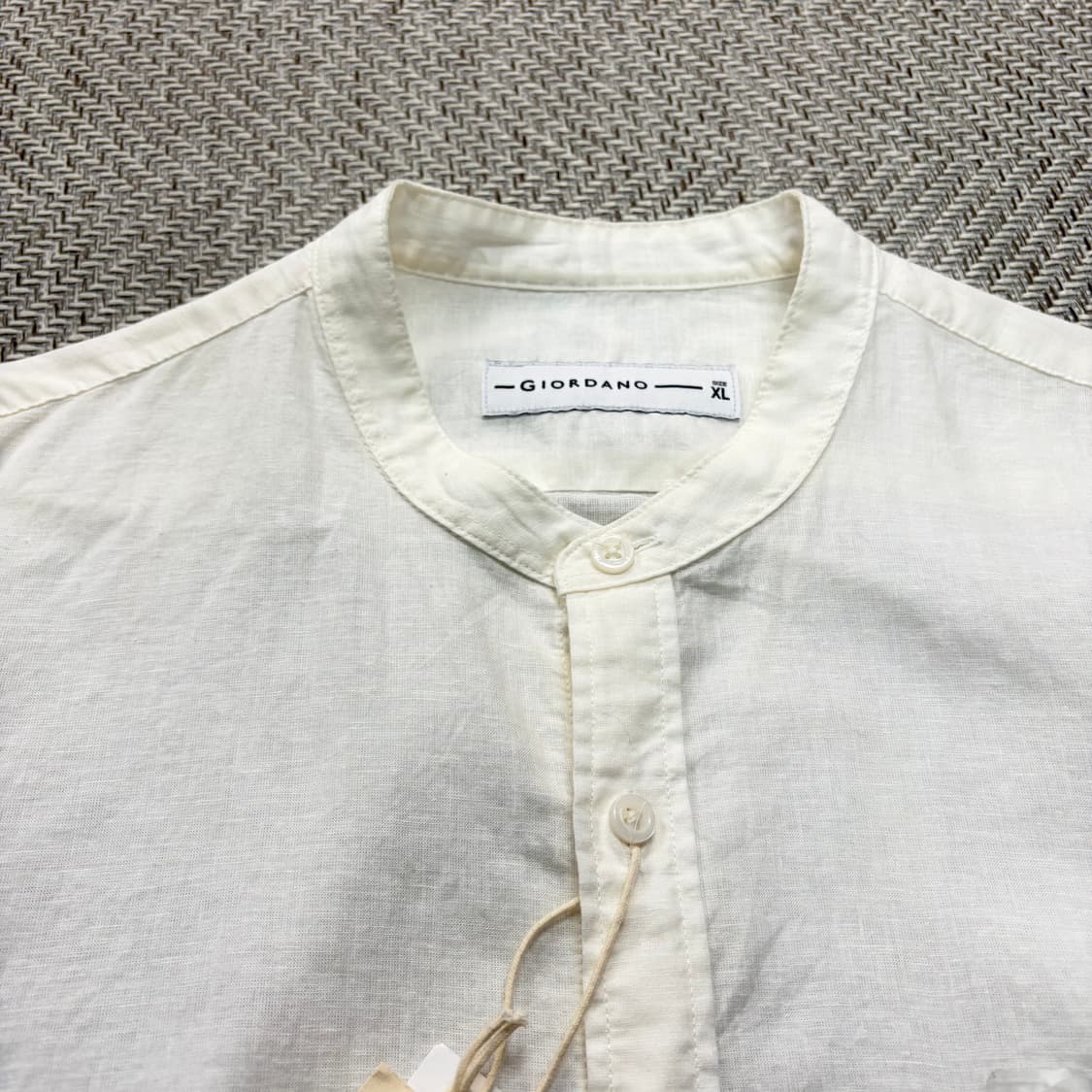 (XL)지오다노 화이트 헨리넥 셔츠 상품이미지3