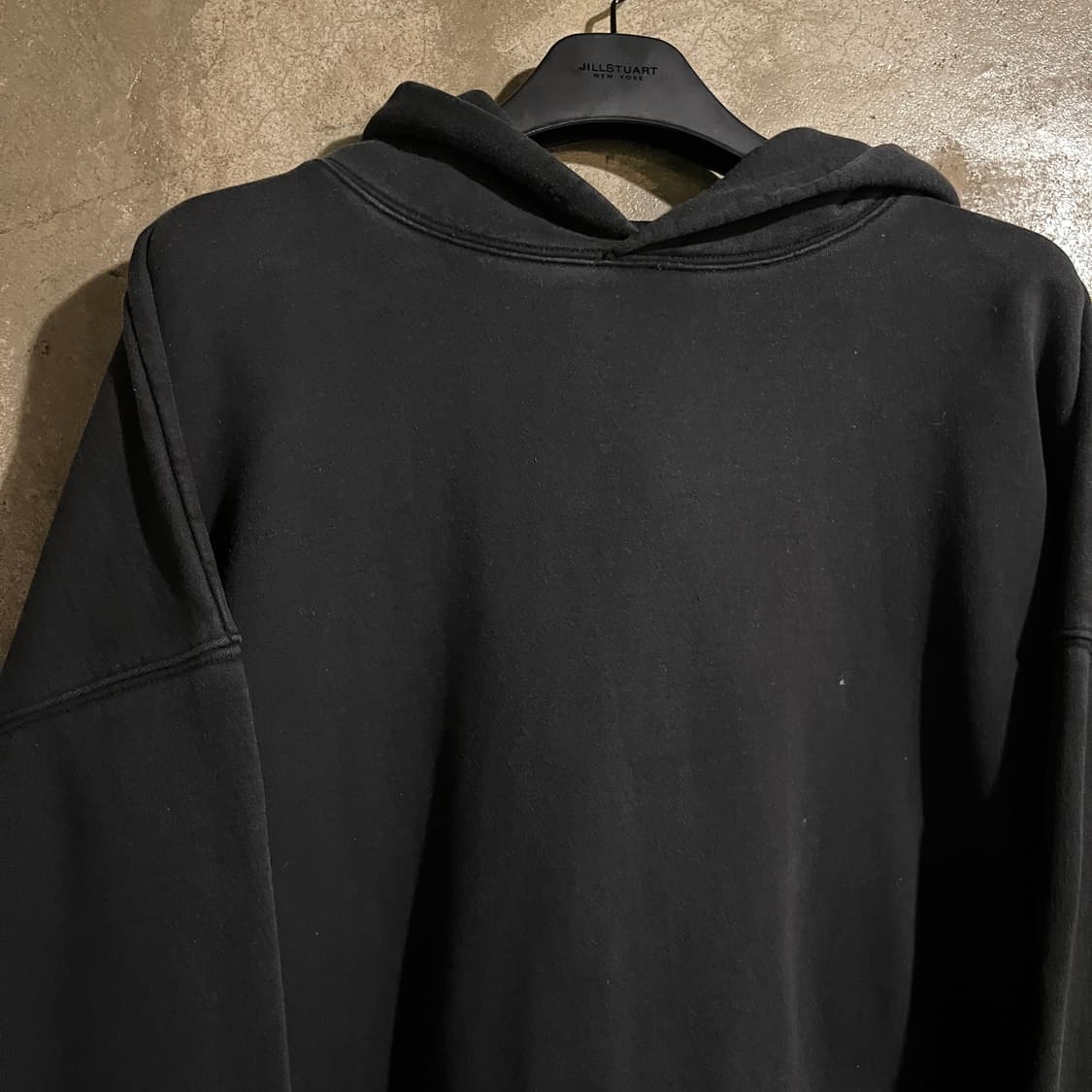 피오갓 에센결 후드티 상품이미지2