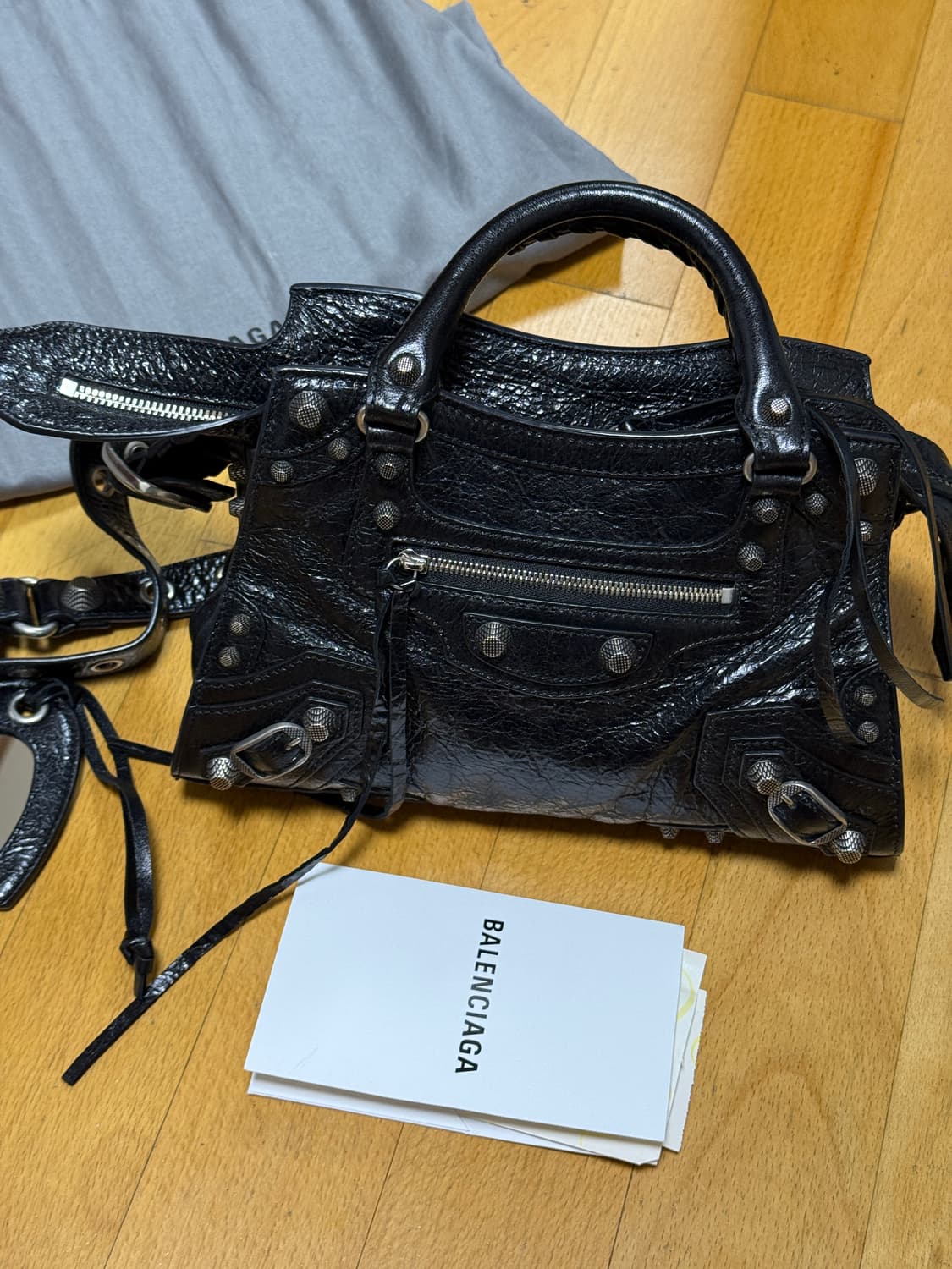 발렌시아가 네오카골 black xs  상품이미지2