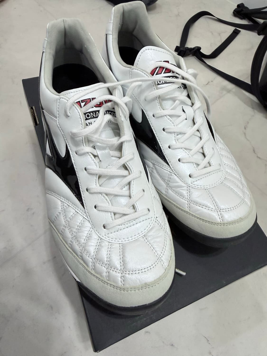 미즈노 모렐리아 살라 재팬 tf 260 상품이미지4