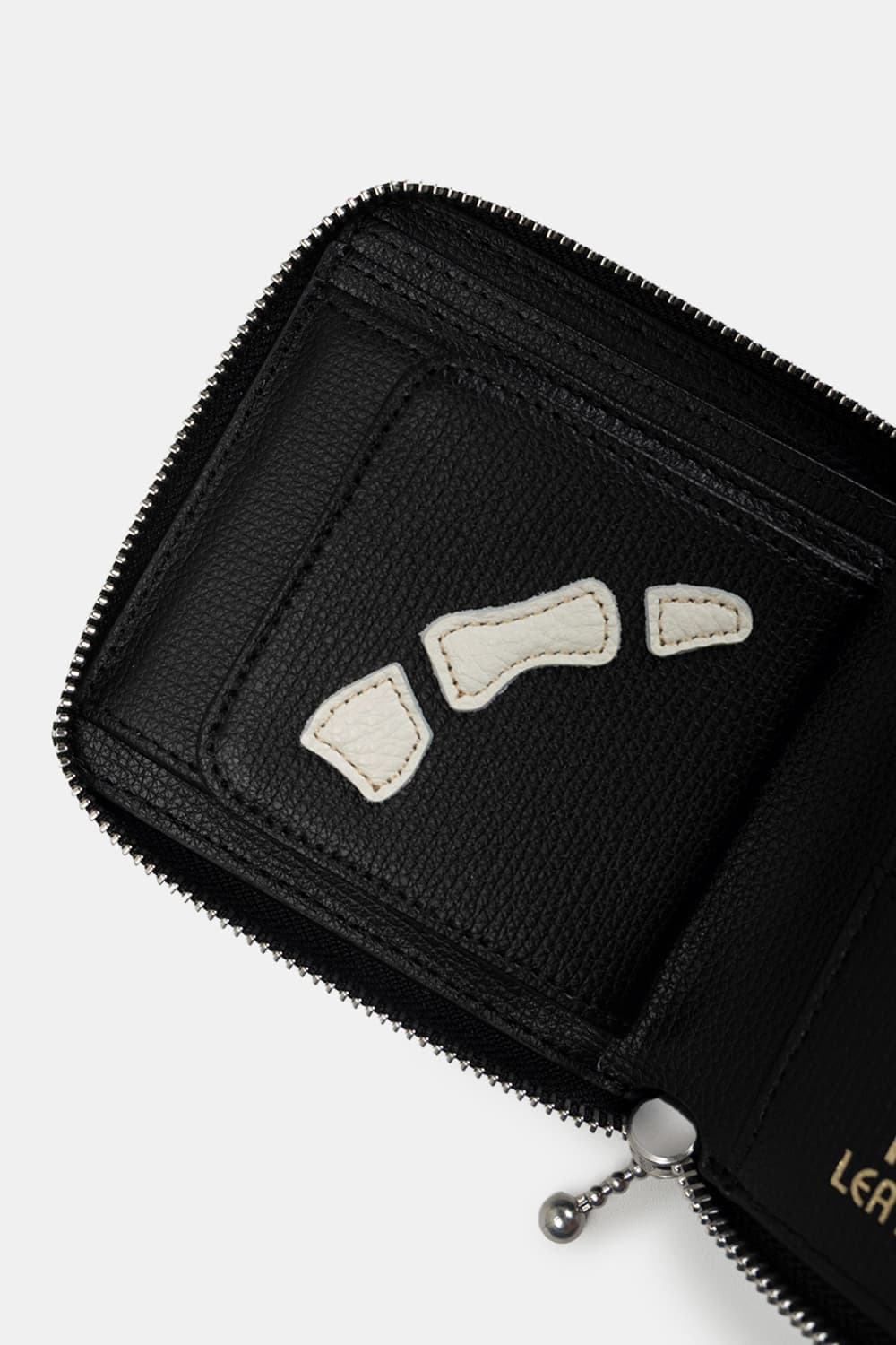 🖤☠️캐피탈 지갑 블랙 판매해요☠️🖤 상품이미지2