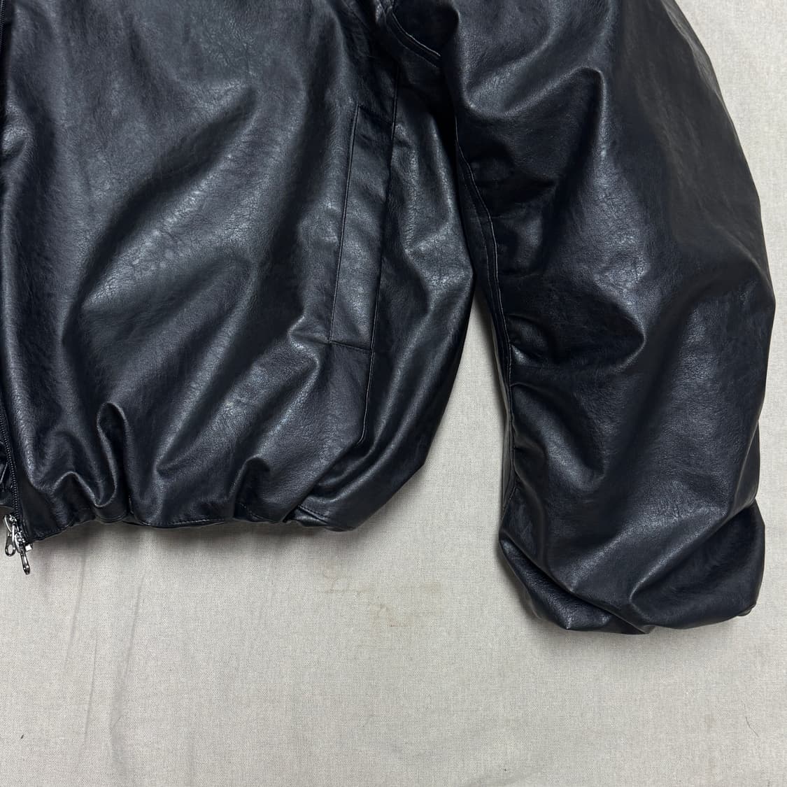 발렌맛 셔링 투웨이 레더 후드 자켓 105 상품이미지3