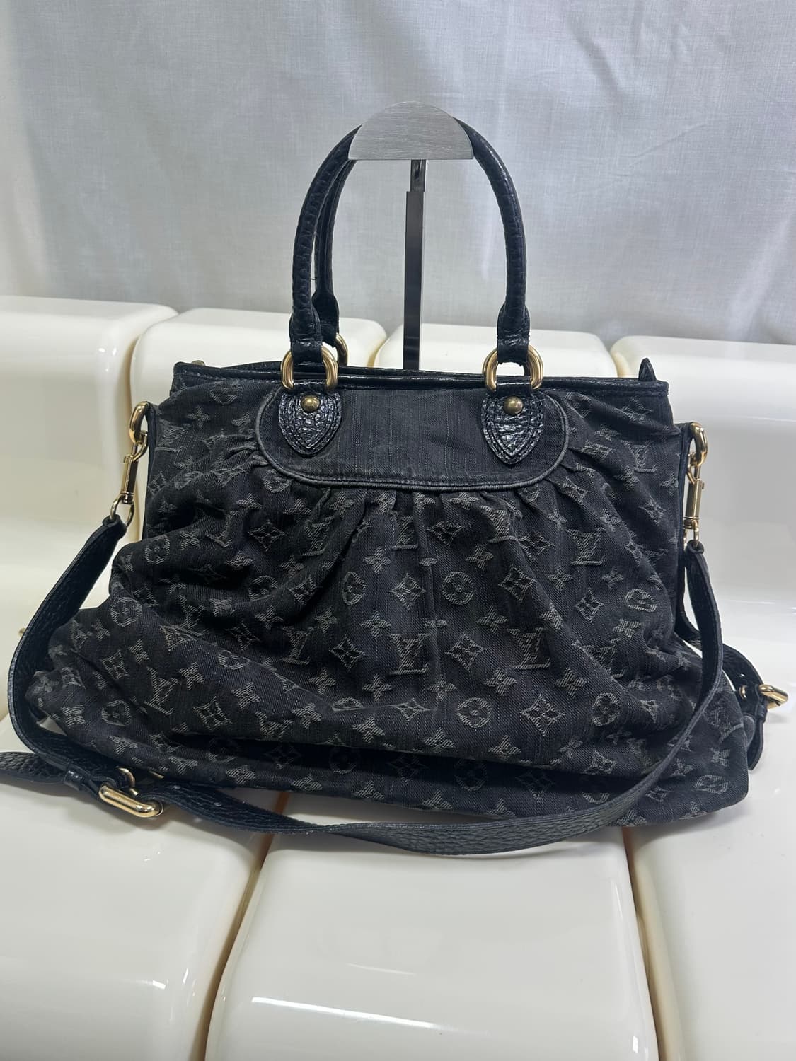 [A 정품] 루이비통 데님 네오 캐비mm 상품이미지9