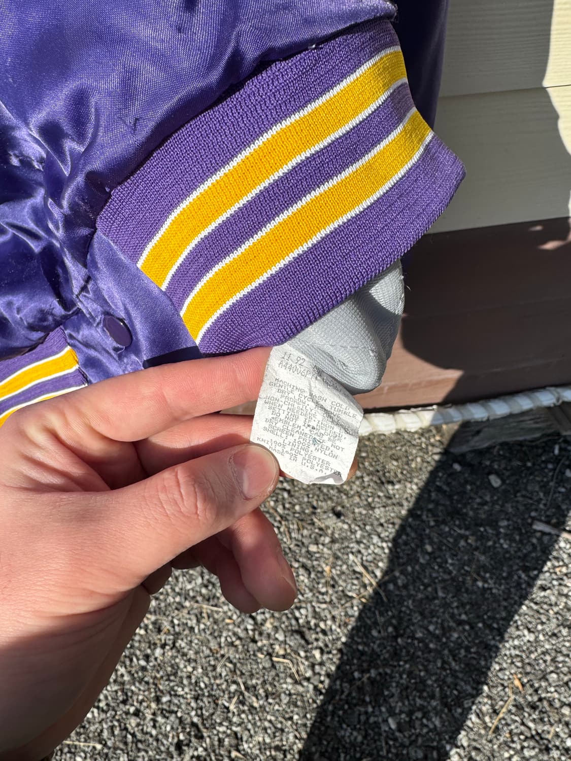 90s NFL 미네소타 바이킹스 나일론 사틴 바시티자켓 상품이미지4