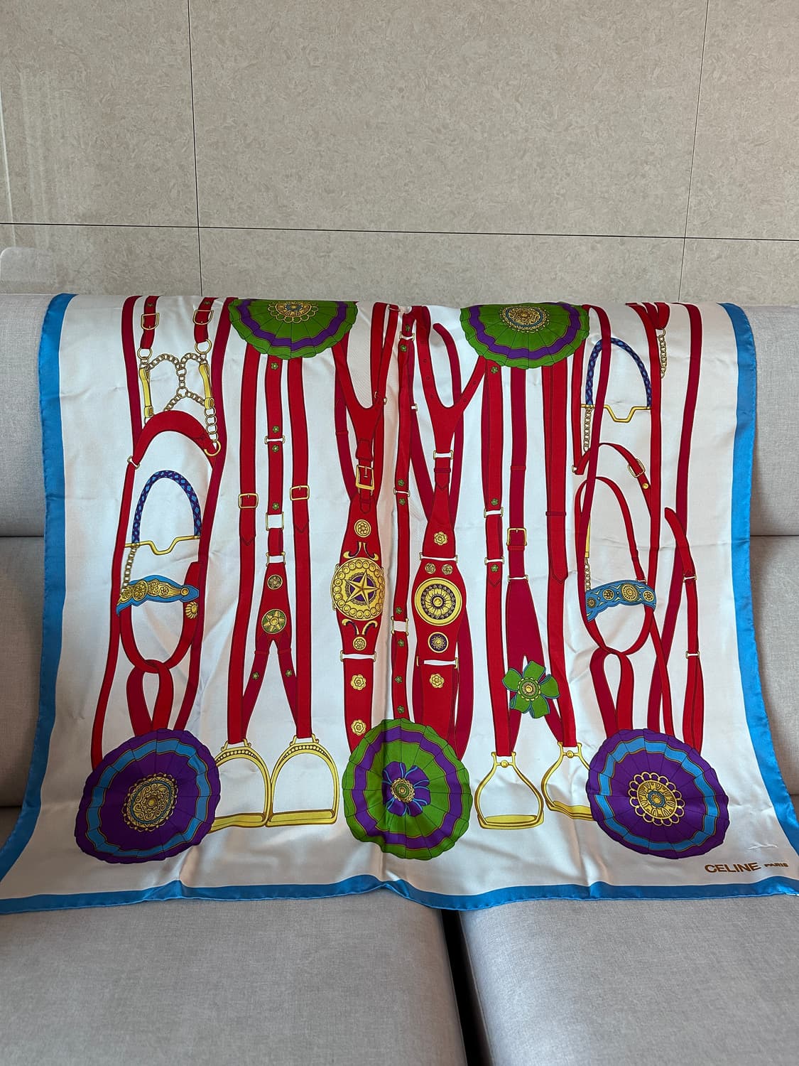 셀린느 실크 스카프 상품이미지4