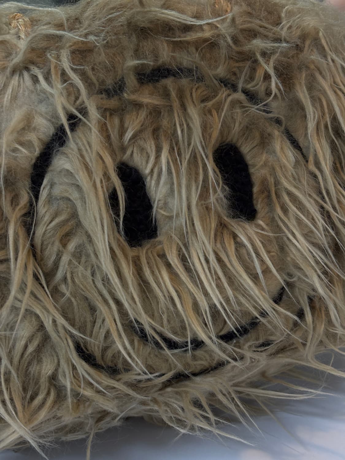 비이커에서 구매한 스마일 fury bag 😃🤎 상품이미지1