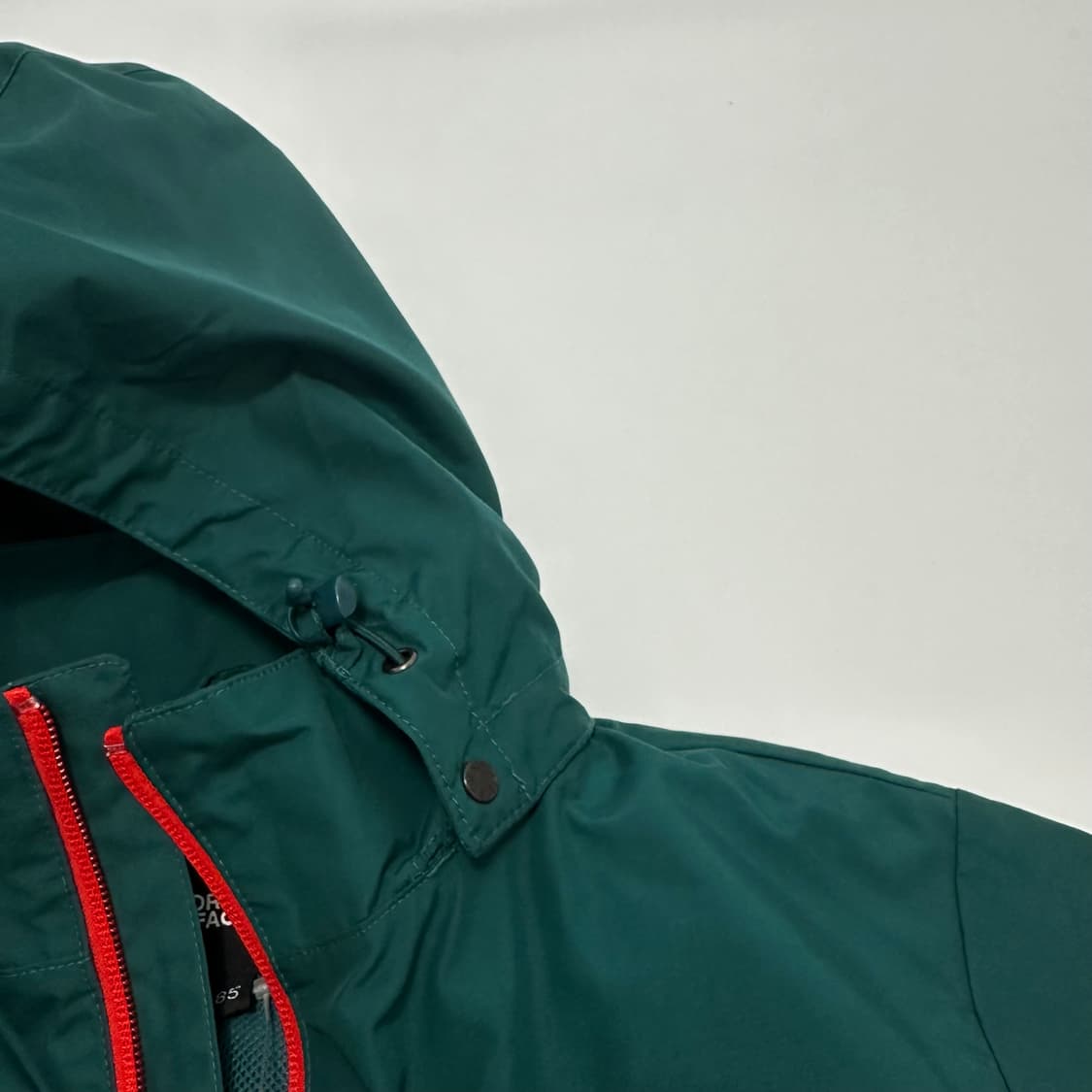 노스페이스 고프코어 수박바 바람막이 상품이미지4