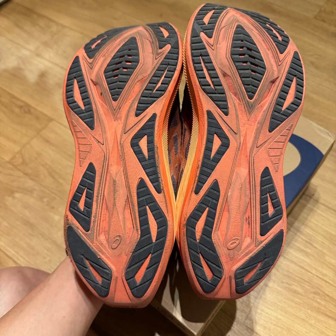 아식스 슈퍼블라스트2 280 코랄  상품이미지4