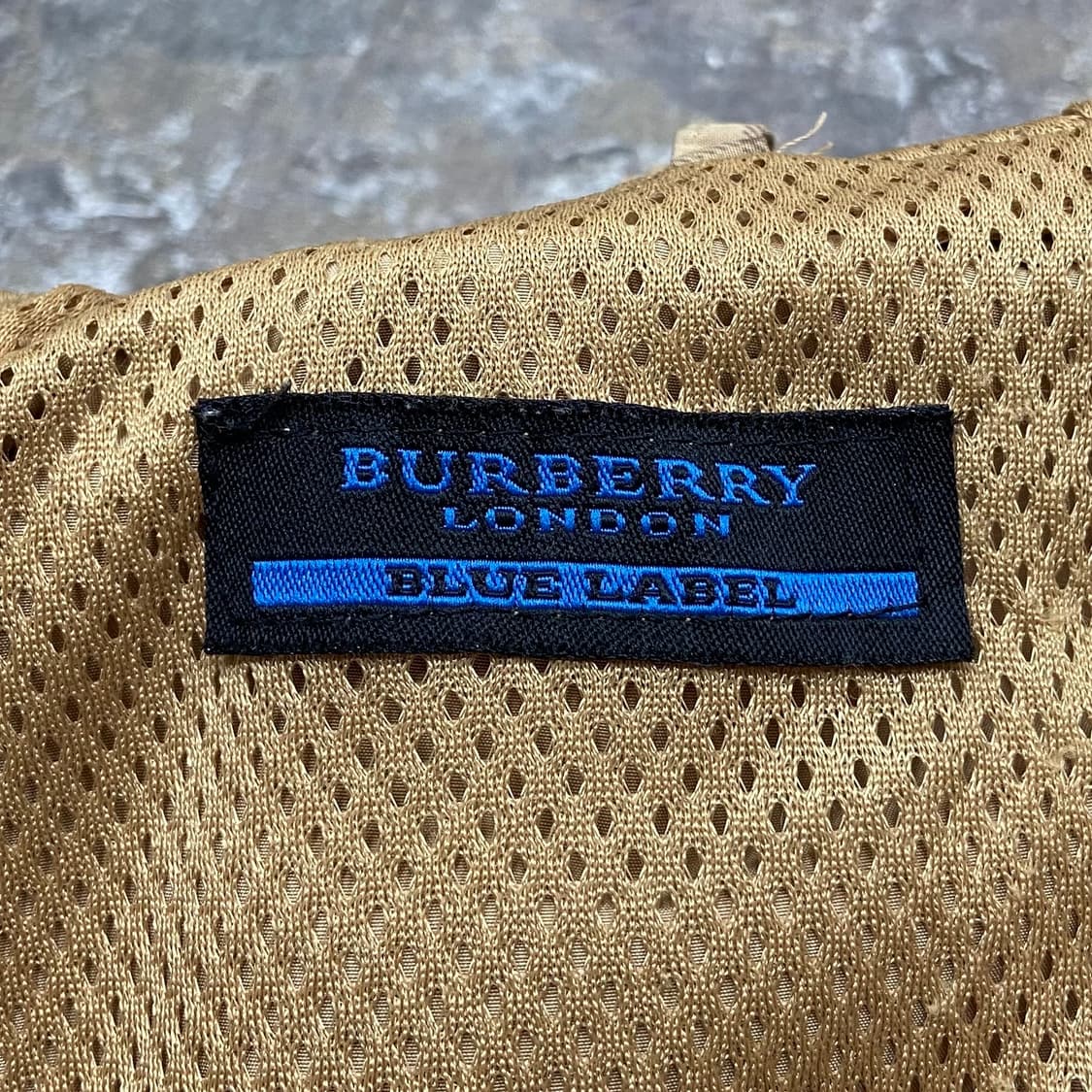 버버리 노바체크 후드 바람막이 상품이미지6