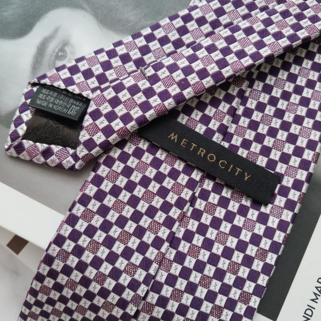 메트로시티 실크 퍼플 체크 자카드 넥타이 8.5cm A+등급 K934
 상품이미지4