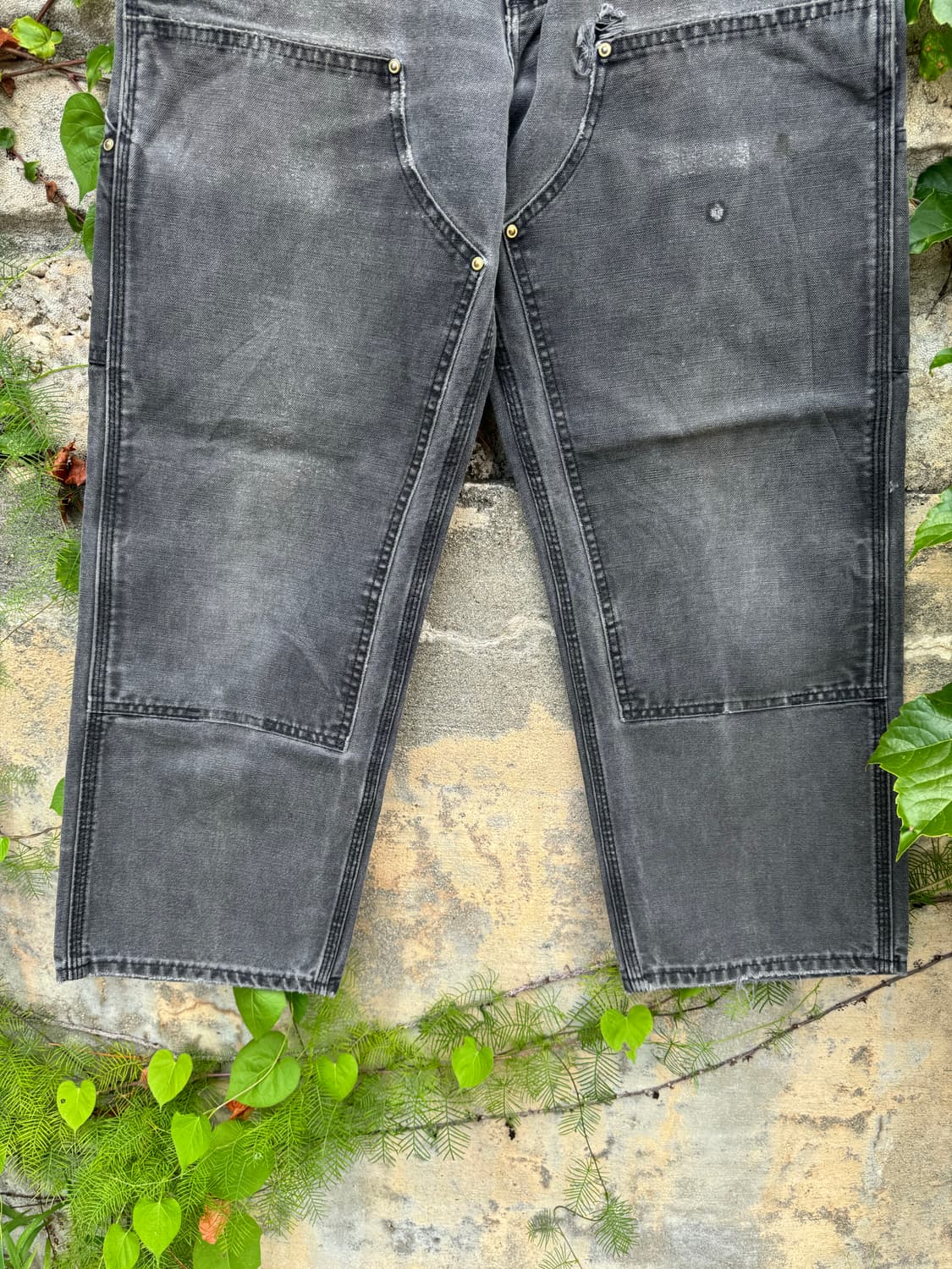 90s 칼하트 b01 blk distressed 하드페이딩 더블니 팬츠 상품이미지5