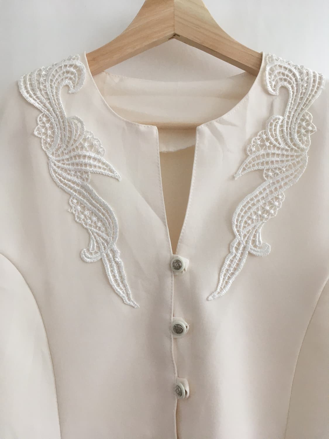 Ivory Lace Detail Blouse (Europe) 상품이미지5
