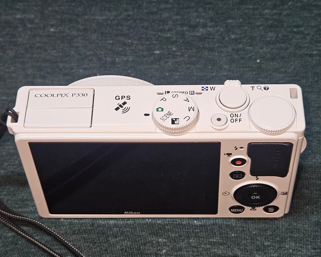 풀박/니콘 쿨픽스 p330 빈티지 디카 판매합니다 상품이미지3