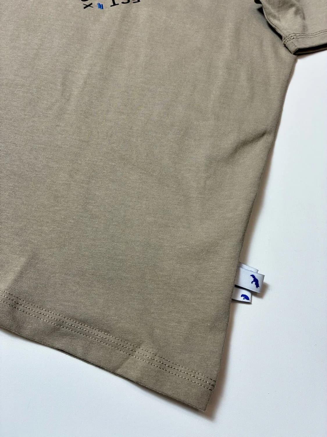 아더에러x메종키츠네 더 블루스트 폭스 반팔 티셔츠 PN9335 상품이미지4