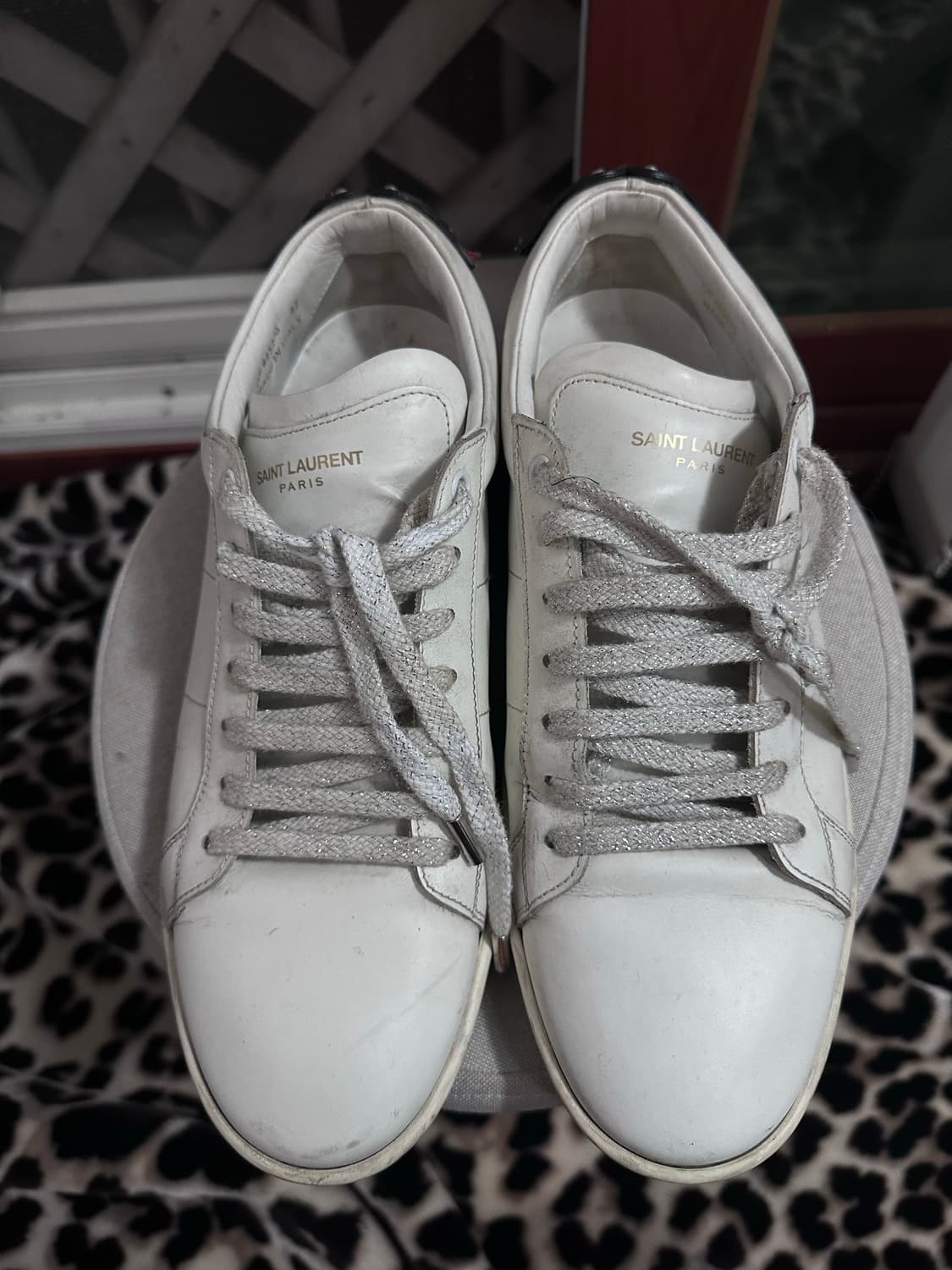 생로랑 뽀뽀 스니커즈 사이즈 42 상품이미지2