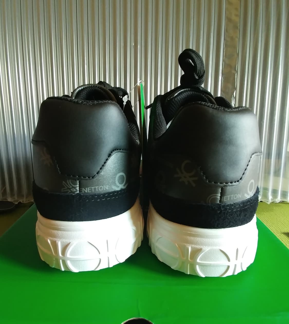 (새신발) 베네통 코트라이프 스니커즈 블랙 JB1F021BK 270mm 상품이미지4