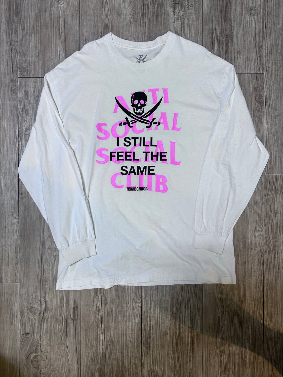 안티소셜소셜클럽 X 네이버후드 롱 슬리브 상품이미지1