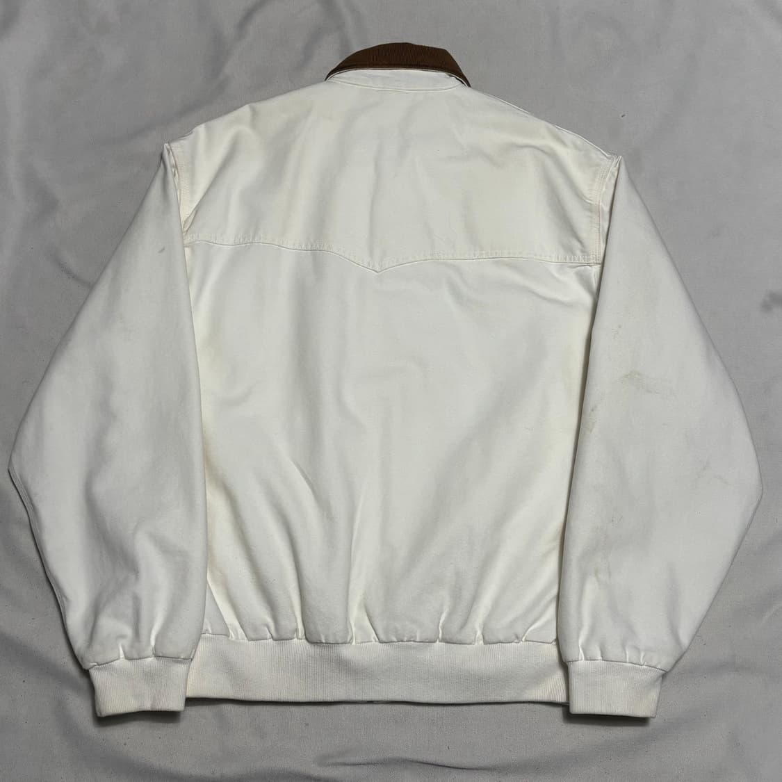 XL 칼하트 WIP 화이트 산타 페 자켓 상품이미지3